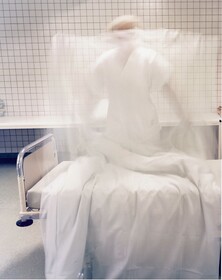Klinisch rein - Fotografien zur Hygiene im Krankenhaus