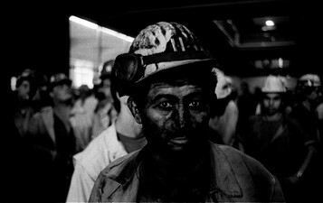 Bergarbeiter legen die Arbeit nieder auf Zeche Ewald